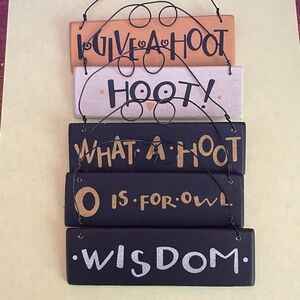 Decorative Hanging Signs with Owl Theme